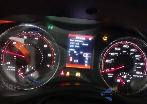 2013 Dodge Charger Police z USA, uszkodzony, nr VIN 2C3CDXAT3DH620107